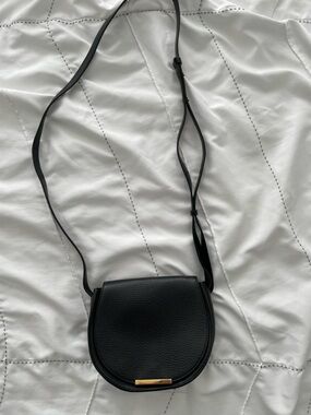 Cuyana Black Leather Crossbody Bag